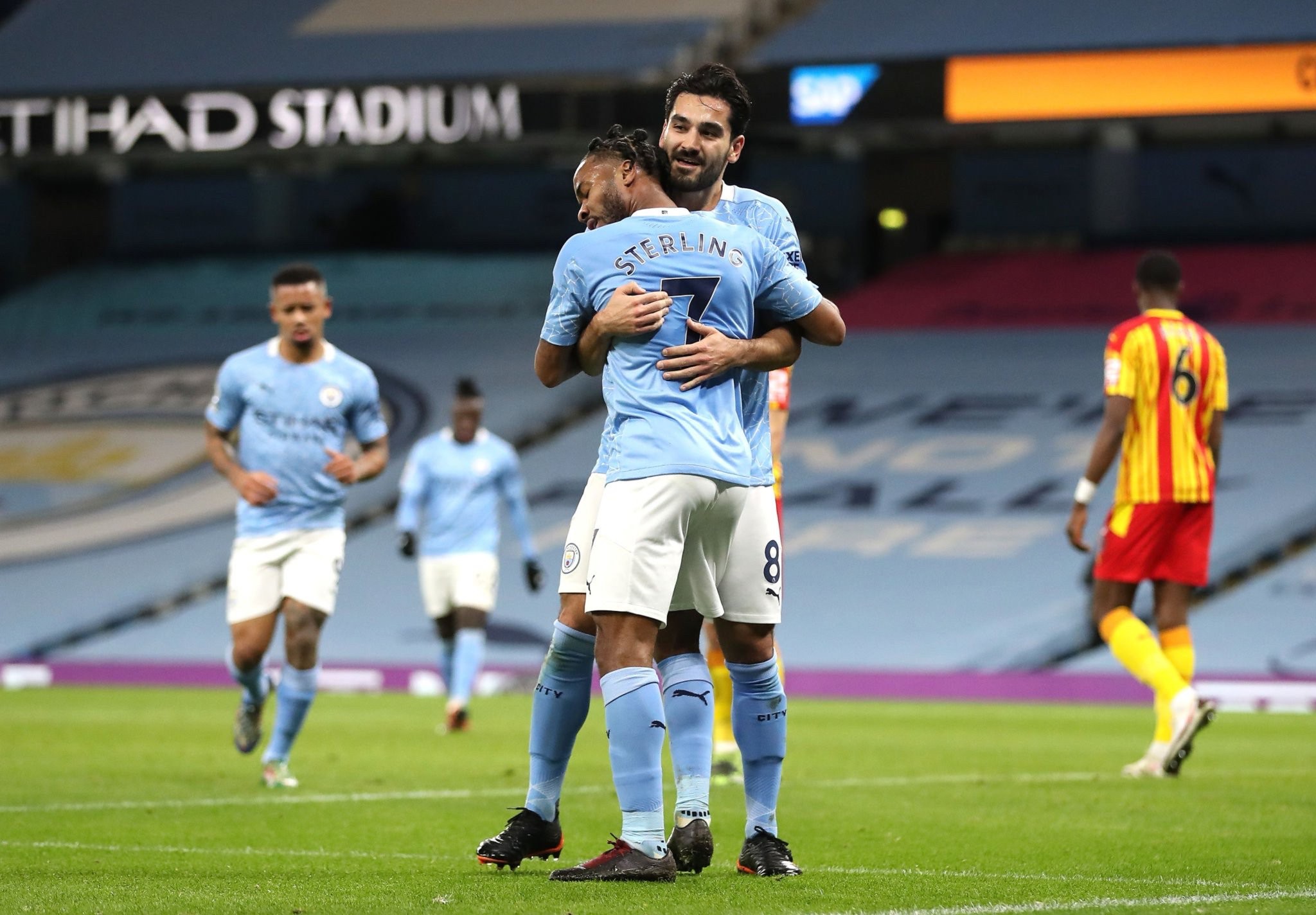 甲俱乐部不 甲俱乐部不