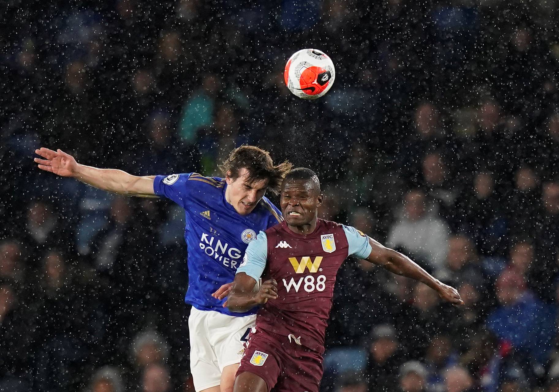 球队以2 球队以2